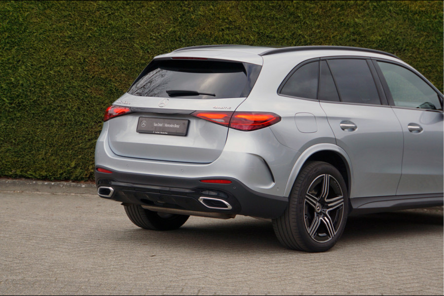 Mercedes-Benz GLC GLC 400 e 4MATIC AMG Line | Burmester Panorama Trekhaak Keyless Digital Winter
