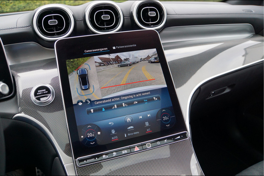 Mercedes-Benz GLC GLC 400 e 4MATIC AMG Line | Burmester Panorama Trekhaak Keyless Digital Winter