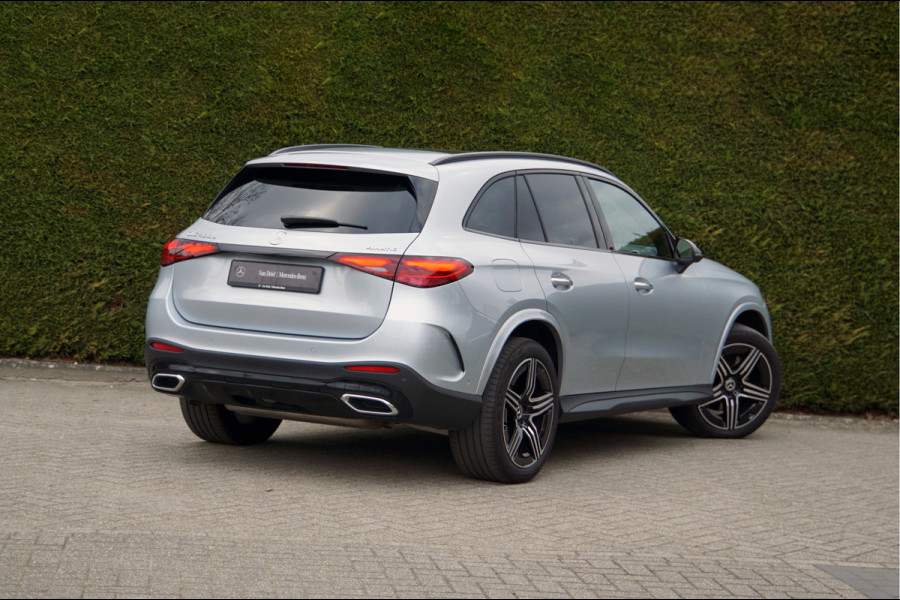 Mercedes-Benz GLC GLC 400 e 4MATIC AMG Line | Burmester Panorama Trekhaak Keyless Digital Winter