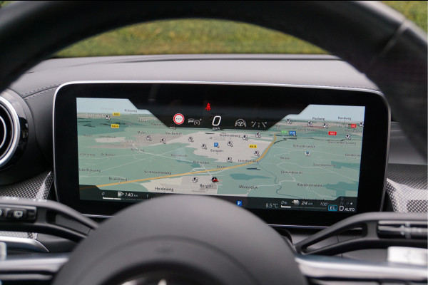 Mercedes-Benz GLC GLC 400 e 4MATIC AMG Line | Burmester Panorama Trekhaak Keyless Digital Winter