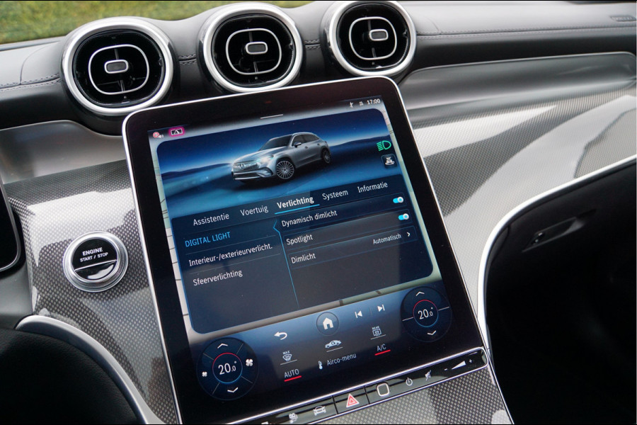 Mercedes-Benz GLC GLC 400 e 4MATIC AMG Line | Burmester Panorama Trekhaak Keyless Digital Winter