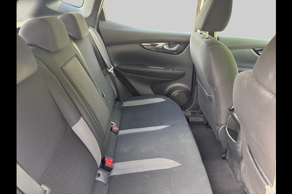 Nissan QASHQAI 1.3 DIG-T Acces Edition | Camera | Trekhaak | Airco