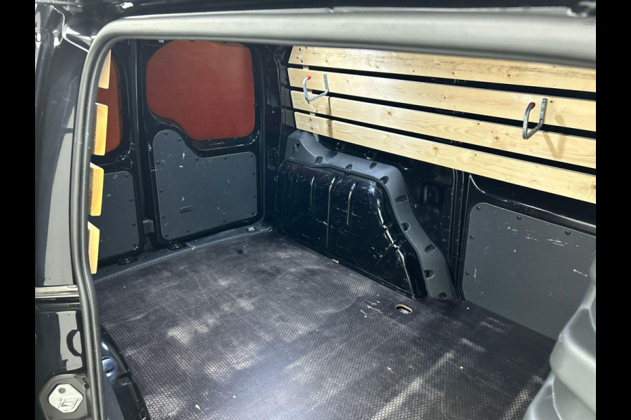 Volkswagen Caddy Cargo Maxi 2.0 TDI Style Airco Carplay Adaptive Cruise Control PDC VA Camera Trekhaak 17" LM Velgen