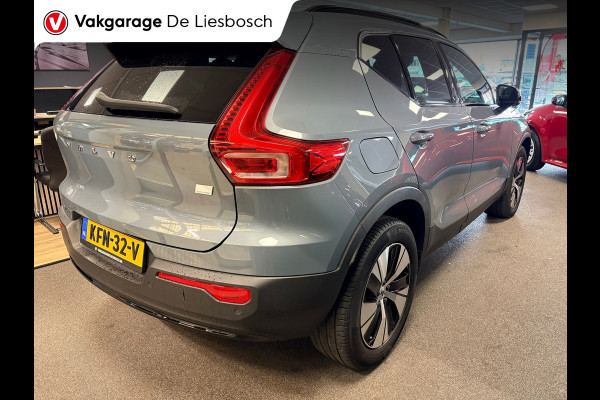 Volvo XC40 1.5 T4 Plug-in hybrid Plus Dark / Harman-Kardon / pilot assist / camera / stuur en stoel verwarming
