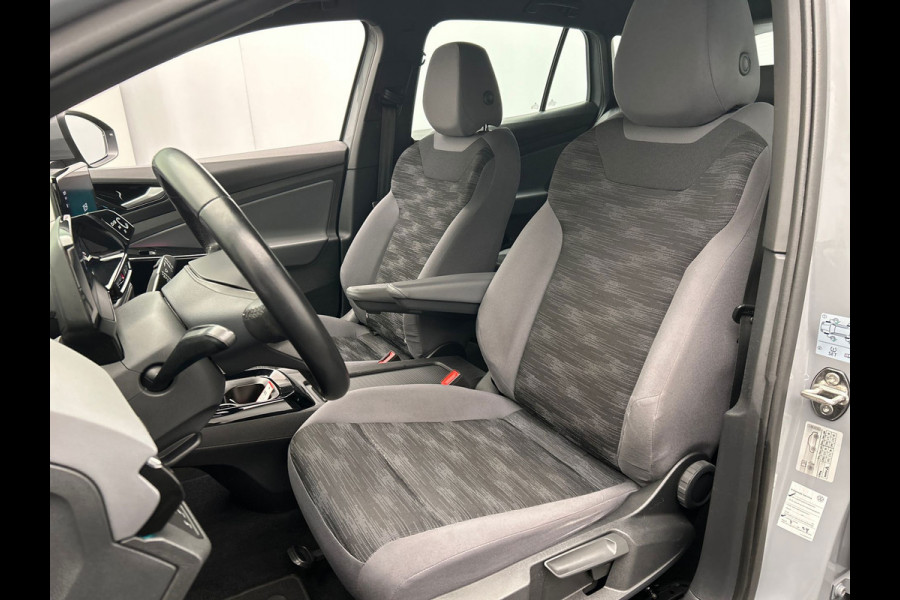 Volkswagen ID.4 Life 77 kWh | SOH 92% | Trekhaak | Stoelverwarming | Origineel NL