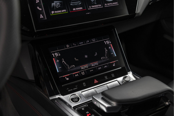 Audi Q8 e-tron 55 Quattro 408pk 115 kWh S-stoelen Pano B&O