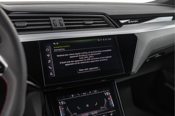 Audi Q8 e-tron 55 Quattro 408pk 115 kWh S-stoelen Pano B&O