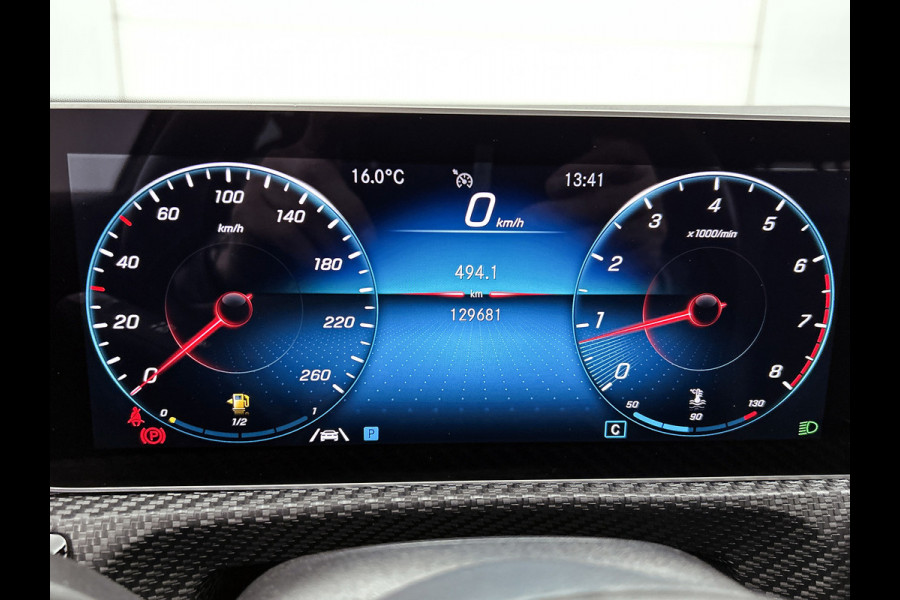 Mercedes-Benz A-Klasse 200 Premium Plus AANBIEDING! (Dealer Onderhouden, Navi, StoelV, Lane Assist, Parkeersensoren, Etc)