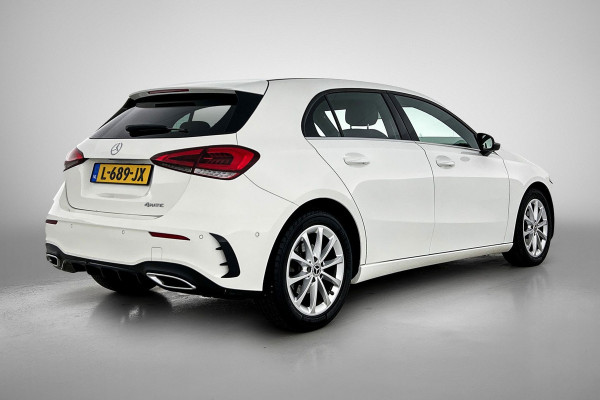Mercedes-Benz A-Klasse 200 Premium Plus AANBIEDING! (Dealer Onderhouden, Navi, StoelV, Lane Assist, Parkeersensoren, Etc)