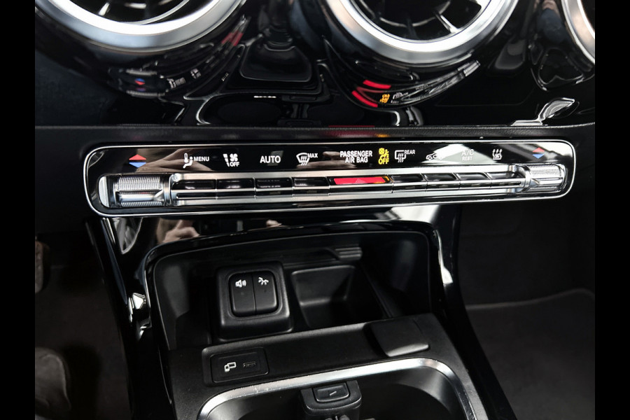 Mercedes-Benz A-Klasse 200 Premium Plus AANBIEDING! (Dealer Onderhouden, Navi, StoelV, Lane Assist, Parkeersensoren, Etc)