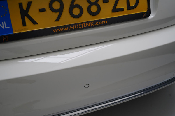 Fiat 500C 1.0 Hybrid Star | Navigatie | Apple Carplay | Climate control | Parkeersensoren | Half leder