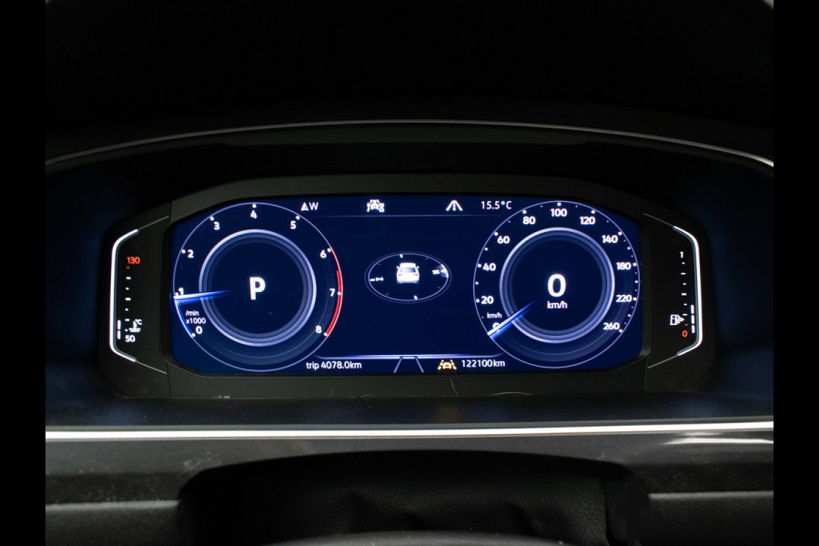 Volkswagen Tiguan Allspace 1.5 TSI Highline Business R 7p. (APPLECAR PLAY,PANORAMADAK,CAMERA,ALCANTARA,STOELVERWARMING,3DVIEW,LED)