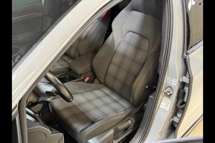 Volkswagen Golf 2.0 TSI GTI | IQ Light | ACC | Pano | Harman Kardon