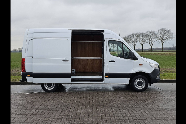 Mercedes-Benz Sprinter 317 L2H2 Mbux RWD 360Camera Navi Euro6 Airco Pdc 170Pk!