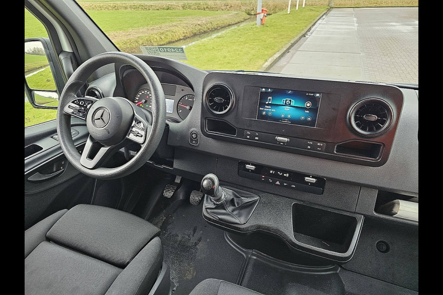 Mercedes-Benz Sprinter 317 L2H2 Mbux RWD 360Camera Navi Euro6 Airco Pdc 170Pk!