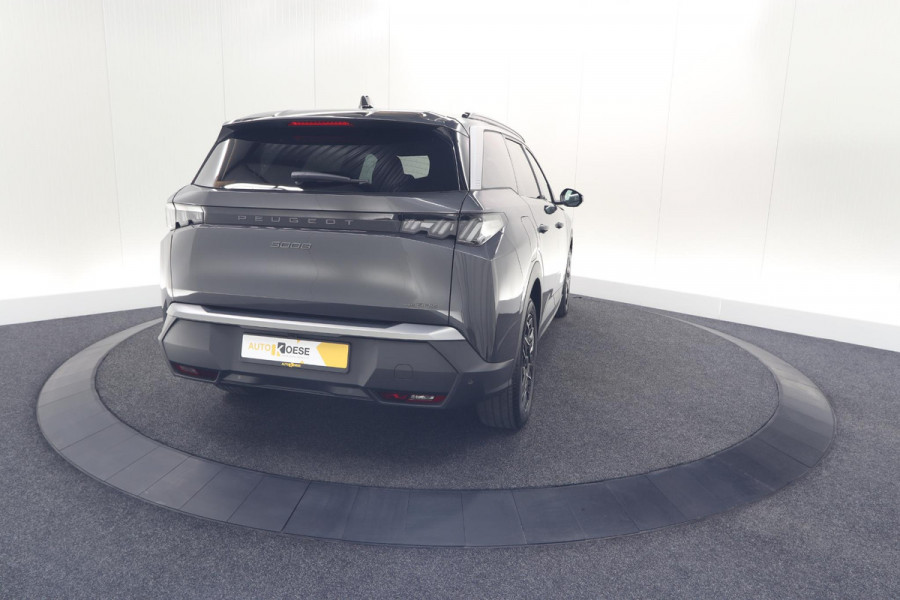 Peugeot 5008 1.2 Hybrid 136 e-DCS6 Allure | 7 Zitplaatsen | Camera | Stoelverwarming | Navigatie | Trekhaak