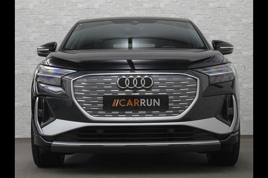 Audi Q4 e-tron 45 Quattro S-Line 77 kWh | ACC | Matrix-LED | Keyless-Entry | Standkachel | Carplay | Lane Assist | 3-Zone Clima | Stoelverwarming | Getint Glas | Autom. Parkeren | Virtual Cockpit |