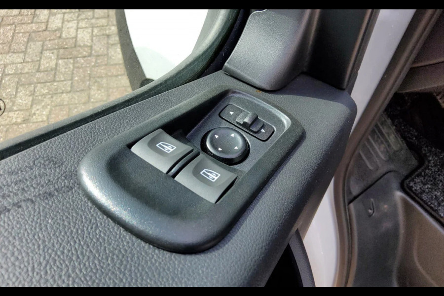 Renault Master 165.35 - V-38-NBT - LAADBAK-LAADKLEP - EURO 6 - BPM VRIJ!