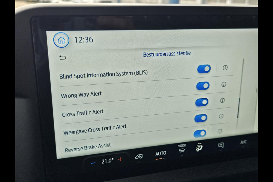 Ford Transit Custom 300 2.0 TDCI L1H1 Trend 136 pk | Dodehoekdetectie | Adaptive cruise control | Climate control | Camera | Bijrijdersbank | Nette auto!