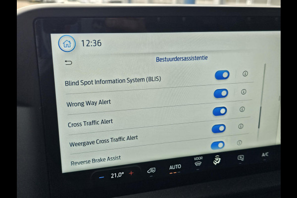 Ford Transit Custom 300 2.0 TDCI L1H1 Trend 136 pk | Dodehoekdetectie | Adaptive cruise control | Climate control | Camera | Bijrijdersbank | Nette auto!