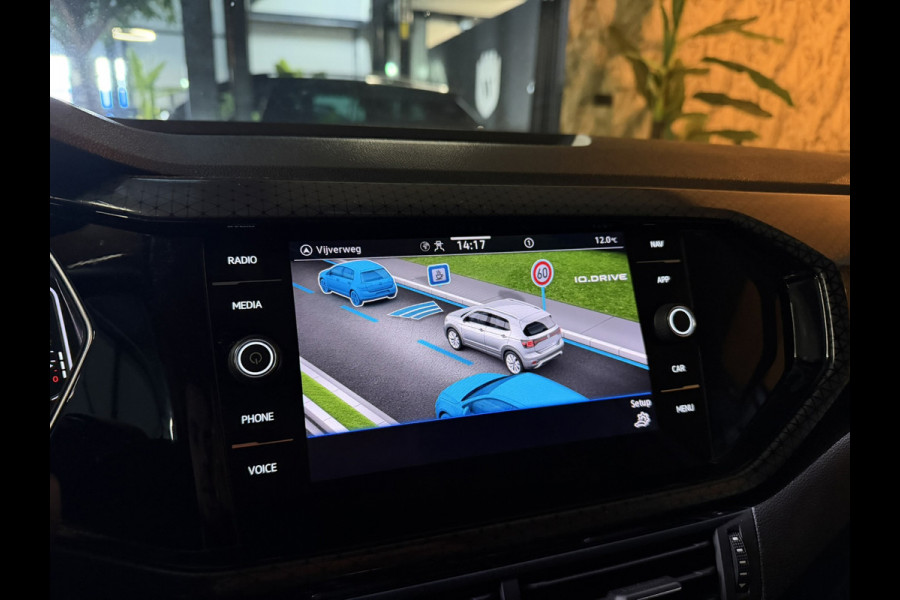 Volkswagen T-Cross 1.0 TSI R-Line Garantie Carplay Blindspot Camera ACC Virtueel Dash Navi Clima Keyless Led Dab Rijklaar