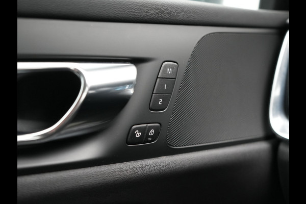 Volvo V60 T4 Inscription 191pk Dealer O.H. | Camera | Lederen Sportstoelen Memory & Verwarmd | Apple Carplay | Virtual | Navigatie | Cruise Control | DAB |