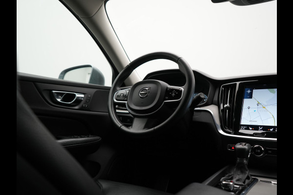 Volvo V60 T4 Inscription 191pk Dealer O.H. | Camera | Lederen Sportstoelen Memory & Verwarmd | Apple Carplay | Virtual | Navigatie | Cruise Control | DAB |