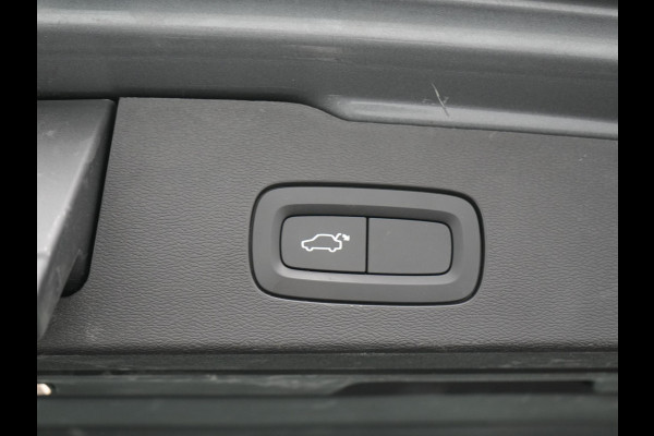 Volvo V60 T4 Inscription 191pk Dealer O.H. | Camera | Lederen Sportstoelen Memory & Verwarmd | Apple Carplay | Virtual | Navigatie | Cruise Control | DAB |