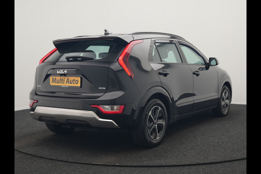 Kia Niro 1.6 GDi DynamicLine PHEV 182pk Dealer O.H. | Trekhaak Afn. | Adaptive Cruise | Camera | Sportstoelen & Stuur Verwarmd | Keyless | Blis | Apple Carplay | Sfeerverlichting | Navigatie | Virtual | DAB | Plug In Hybrid |