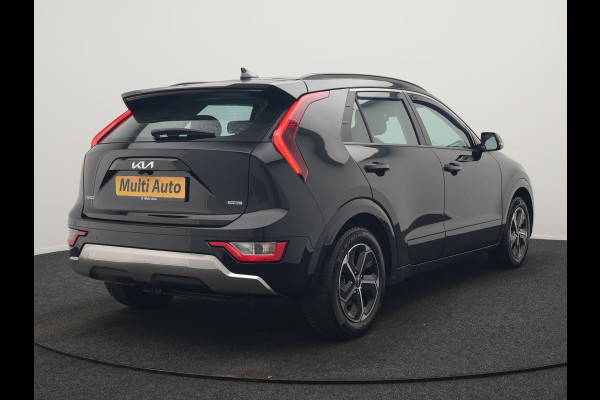 Kia Niro 1.6 GDi DynamicLine PHEV 182pk Dealer O.H. | Trekhaak Afn. | Adaptive Cruise | Camera | Sportstoelen & Stuur Verwarmd | Keyless | Blis | Apple Carplay | Sfeerverlichting | Navigatie | Virtual | DAB | Plug In Hybrid |