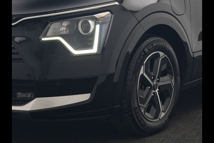 Kia Niro 1.6 GDi DynamicLine PHEV 182pk Dealer O.H. | Trekhaak Afn. | Adaptive Cruise | Camera | Sportstoelen & Stuur Verwarmd | Keyless | Blis | Apple Carplay | Sfeerverlichting | Navigatie | Virtual | DAB | Plug In Hybrid |