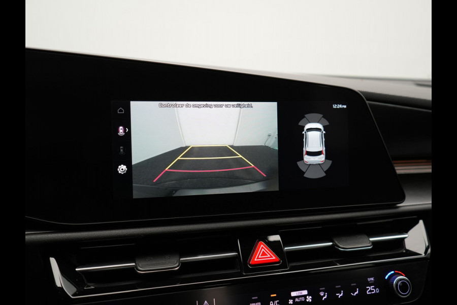 Kia Niro 1.6 GDi DynamicLine PHEV 182pk Dealer O.H. | Trekhaak Afn. | Adaptive Cruise | Camera | Sportstoelen & Stuur Verwarmd | Keyless | Blis | Apple Carplay | Sfeerverlichting | Navigatie | Virtual | DAB | Plug In Hybrid |