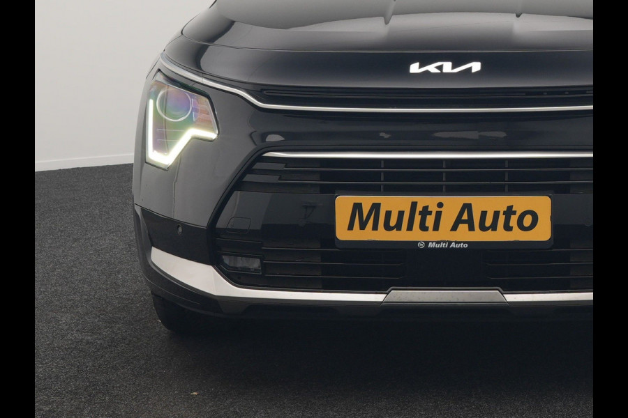 Kia Niro 1.6 GDi DynamicLine PHEV 182pk Dealer O.H. | Trekhaak Afn. | Adaptive Cruise | Camera | Sportstoelen & Stuur Verwarmd | Keyless | Blis | Apple Carplay | Sfeerverlichting | Navigatie | Virtual | DAB | Plug In Hybrid |