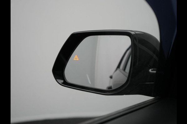 Kia Niro 1.6 GDi DynamicLine PHEV 182pk Dealer O.H. | Trekhaak Afn. | Adaptive Cruise | Camera | Sportstoelen & Stuur Verwarmd | Keyless | Blis | Apple Carplay | Sfeerverlichting | Navigatie | Virtual | DAB | Plug In Hybrid |