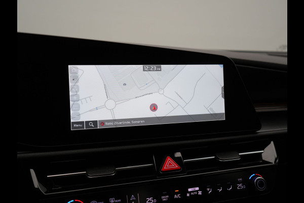 Kia Niro 1.6 GDi DynamicLine PHEV 182pk Dealer O.H. | Trekhaak Afn. | Adaptive Cruise | Camera | Sportstoelen & Stuur Verwarmd | Keyless | Blis | Apple Carplay | Sfeerverlichting | Navigatie | Virtual | DAB | Plug In Hybrid |