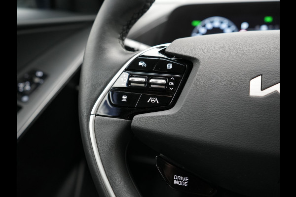 Kia Niro 1.6 GDi DynamicLine PHEV 182pk Dealer O.H. | Trekhaak Afn. | Adaptive Cruise | Camera | Sportstoelen & Stuur Verwarmd | Keyless | Blis | Apple Carplay | Sfeerverlichting | Navigatie | Virtual | DAB | Plug In Hybrid |