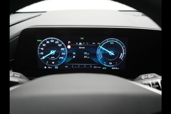 Kia Niro 1.6 GDi DynamicLine PHEV 182pk Dealer O.H. | Trekhaak Afn. | Adaptive Cruise | Camera | Sportstoelen & Stuur Verwarmd | Keyless | Blis | Apple Carplay | Sfeerverlichting | Navigatie | Virtual | DAB | Plug In Hybrid |