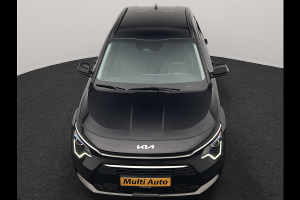 Kia Niro 1.6 GDi DynamicLine PHEV 182pk Dealer O.H. | Trekhaak Afn. | Adaptive Cruise | Camera | Sportstoelen & Stuur Verwarmd | Keyless | Blis | Apple Carplay | Sfeerverlichting | Navigatie | Virtual | DAB | Plug In Hybrid |