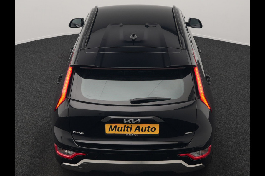 Kia Niro 1.6 GDi DynamicLine PHEV 182pk Dealer O.H. | Trekhaak Afn. | Adaptive Cruise | Camera | Sportstoelen & Stuur Verwarmd | Keyless | Blis | Apple Carplay | Sfeerverlichting | Navigatie | Virtual | DAB | Plug In Hybrid |