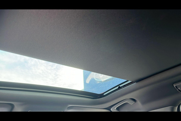 Ford Kuga 2.5 FHEV ST-Line X 190pk | Driver Assistance Pack | Winterpack | Panoramadak | Technology Pack | Geen Stekker nodig | All Season banden