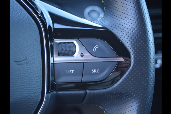 Peugeot e-208 EV GT Pack 50 kWh SOH 94% | CAMERA MET SENSOREN | NAVI & CARPLAY | E.C.C. |