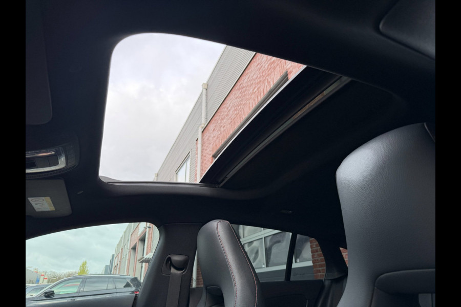 Mercedes-Benz CLA-Klasse 250 e Shooting Brake AMG Pano Burmester