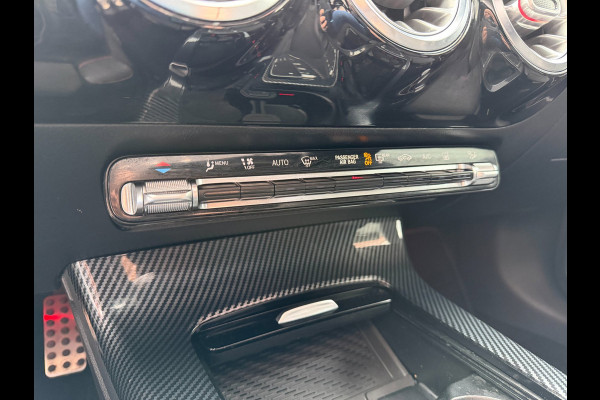 Mercedes-Benz CLA-Klasse 250 e Shooting Brake AMG Pano Burmester