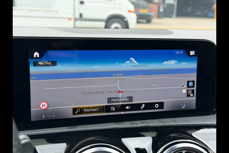 Mercedes-Benz CLA-Klasse 250 e Shooting Brake AMG Pano Burmester