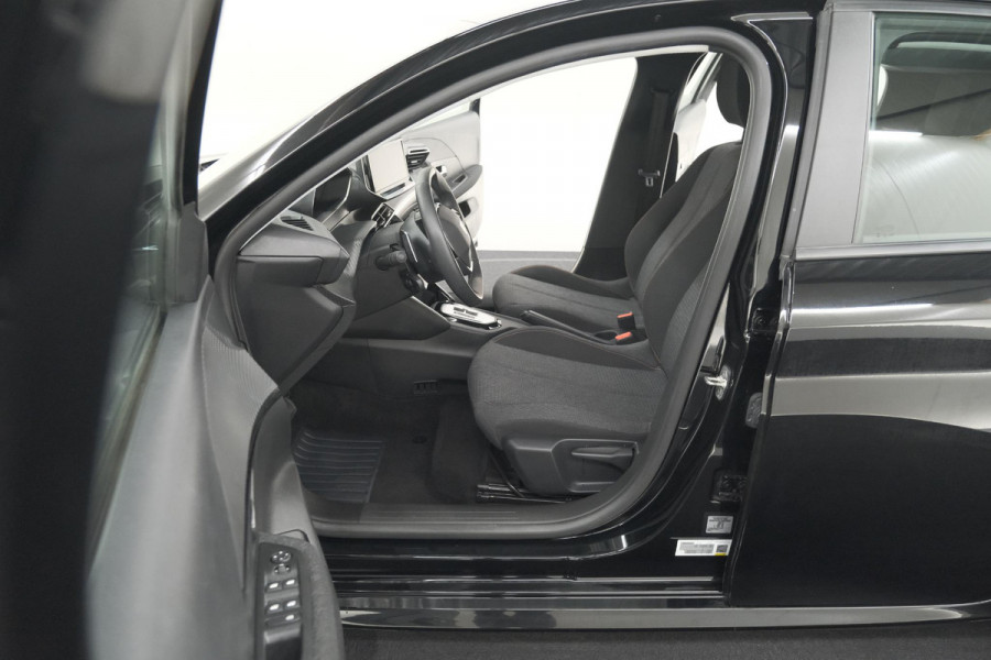 Peugeot 208 Hybrid 110 e-DCS6 Style | Parkeersensoren | Apple Carplay | Cruise Control | Airco