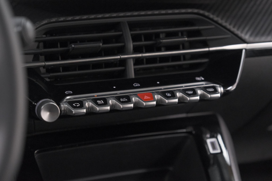 Peugeot 208 Hybrid 110 e-DCS6 Style | Parkeersensoren | Apple Carplay | Cruise Control | Airco