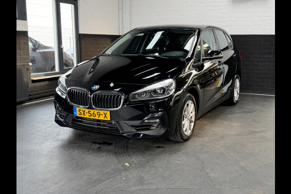 BMW 2 Serie Active Tourer 218i Executive Launch Edition | Automaat | Sportstoelen | Camera | Navi | Dealeronderhouden | NL Auto