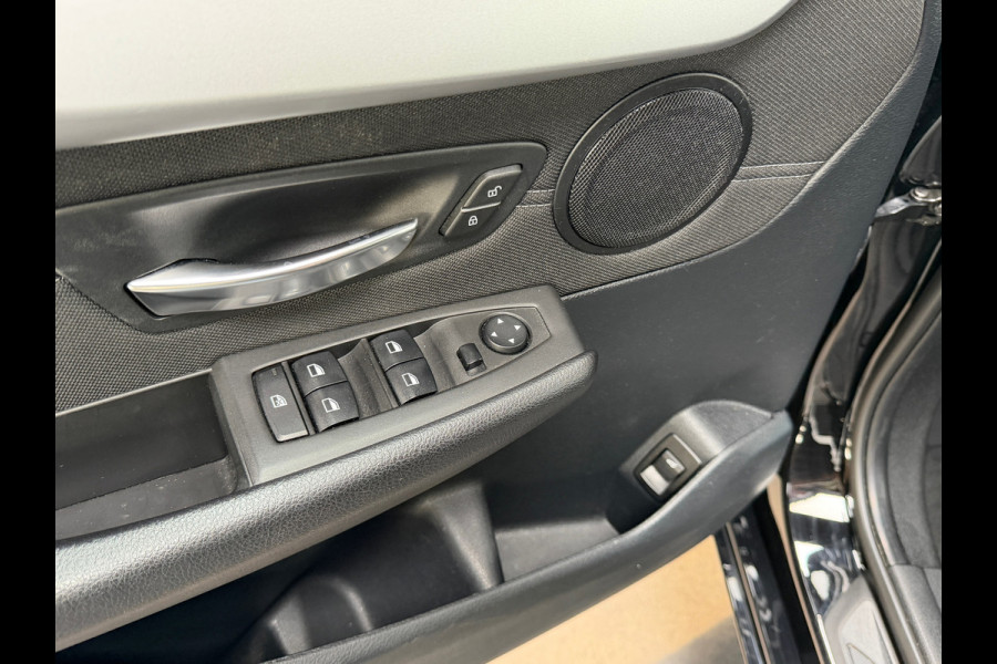 BMW 2 Serie Active Tourer 218i Executive Launch Edition | Automaat | Sportstoelen | Camera | Navi | Dealeronderhouden | NL Auto