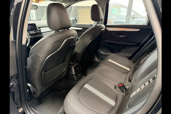 BMW 2 Serie Active Tourer 218i Executive Launch Edition | Automaat | Sportstoelen | Camera | Navi | Dealeronderhouden | NL Auto