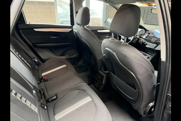 BMW 2 Serie Active Tourer 218i Executive Launch Edition | Automaat | Sportstoelen | Camera | Navi | Dealeronderhouden | NL Auto